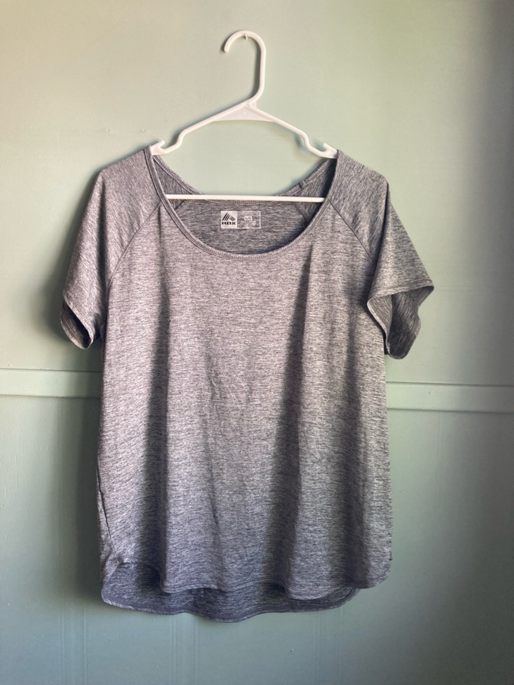 RBX Gray Scoop Neck Short Sleeve Tee Women’s Large
